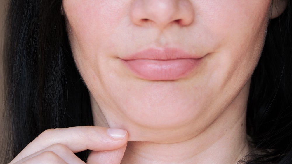 Double Chin Exercises You Can Do From Home 