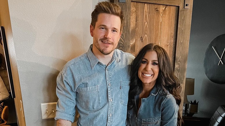 Cole DeBoer with Chelsea Houska on set