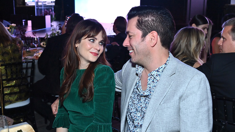 Drew Scott Knows What Makes Brother Jonathan & Zooey Deschanel's ...