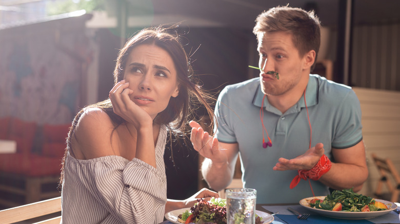 man having no table manners, a major turn-off