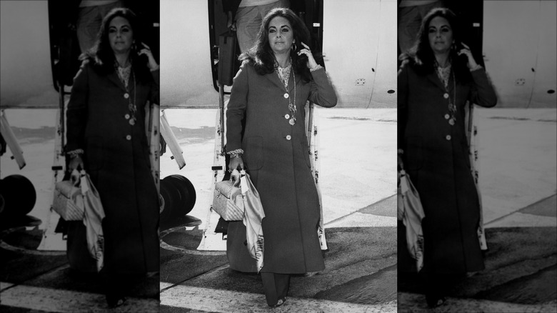 Elizabeth Taylor stepping off private jet