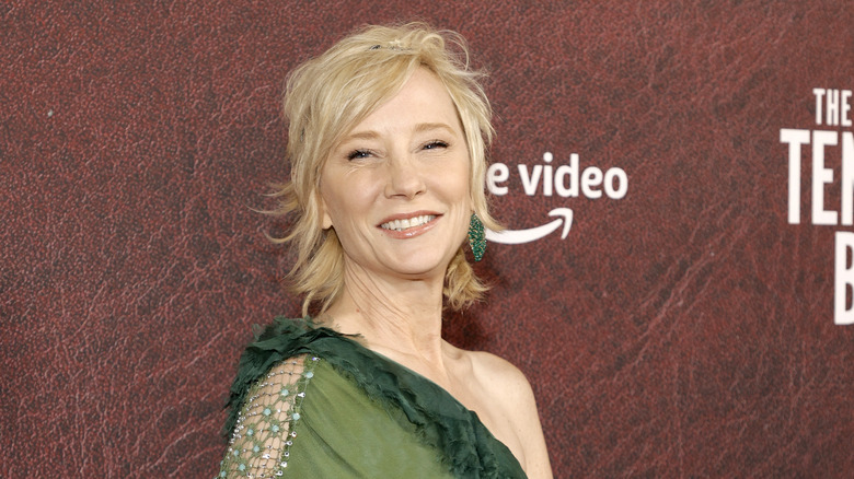 Anne Heche smiling