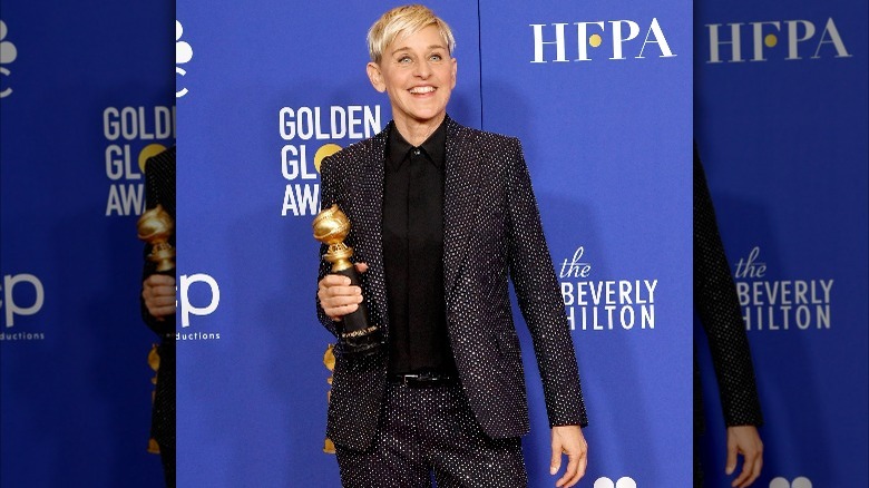 Ellen DeGeneres smiling after winning award