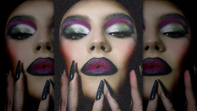 dark black and violet lips