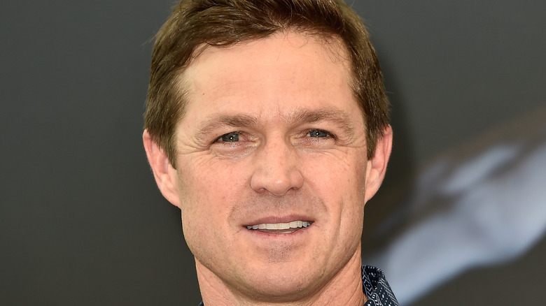 Eric Close posing 