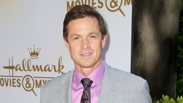 Eric Close smiling 