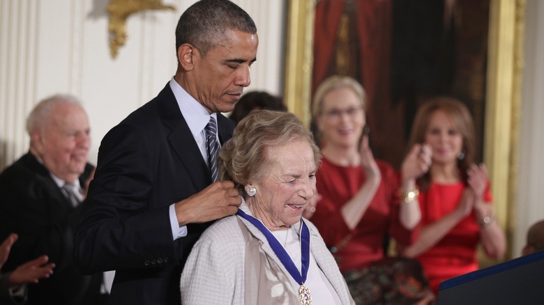 Barack Obama giving Ethel Kennedy medal