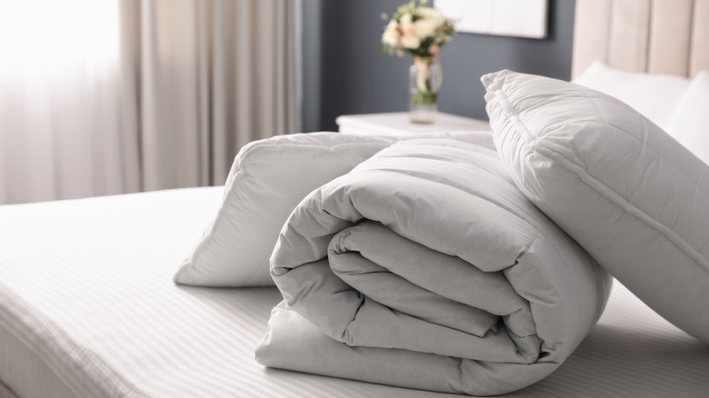 comfortable and soft bed sheets