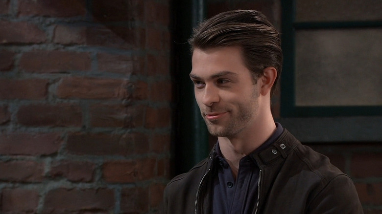 Dex smirking on 'General Hospital'