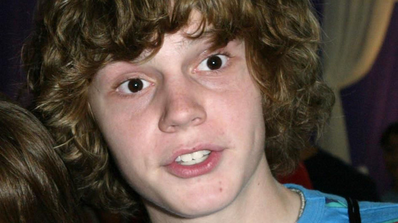 Evan Peters in 2004