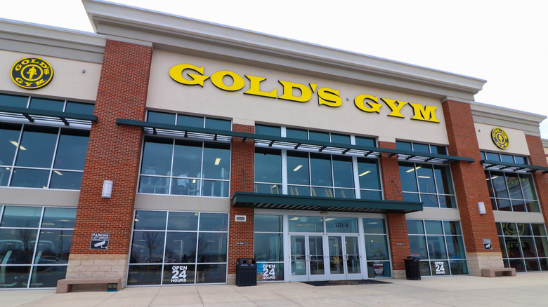 Photo of Gold's Gym club