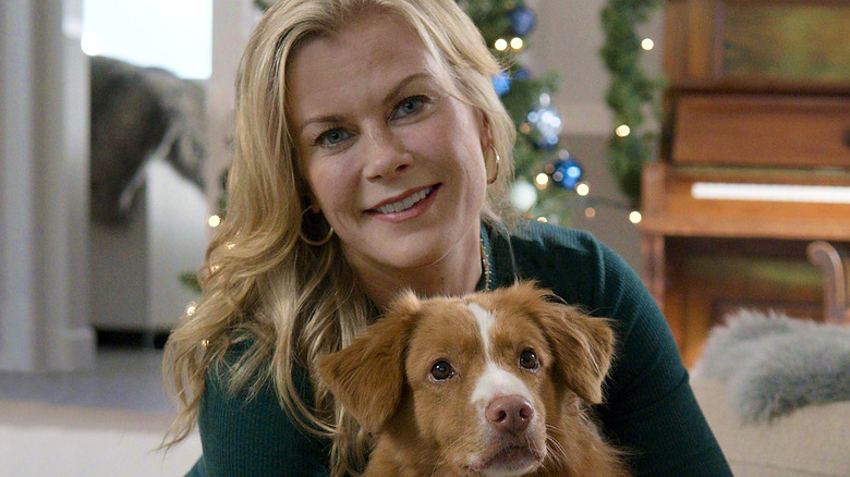 Alison Sweeney in Time for Them to Come Home for Christmas 