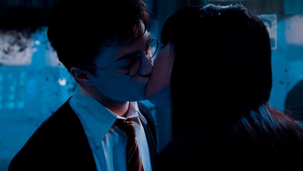 Harry and Cho kiss