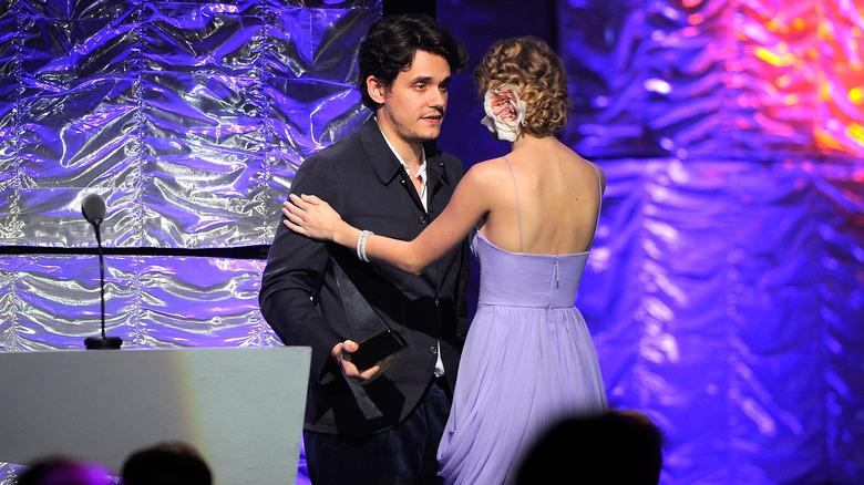 John Mayer and Taylor Swift talking