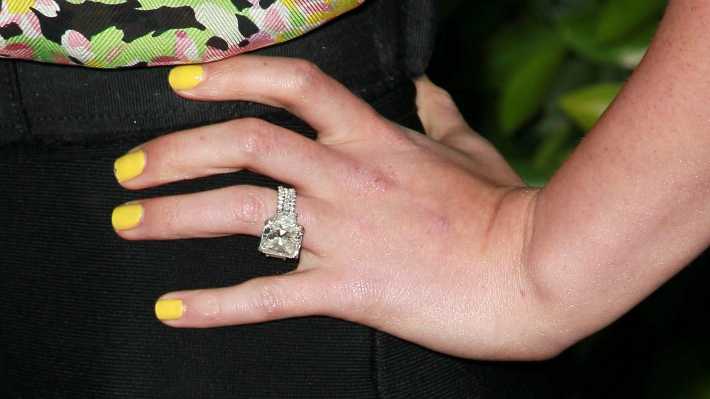 Hillary Duff's princess-cut diamond engagement ring