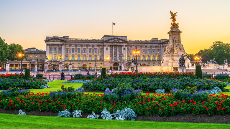 Buckingham Palace 