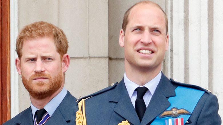 Harry and William on palace balcony 