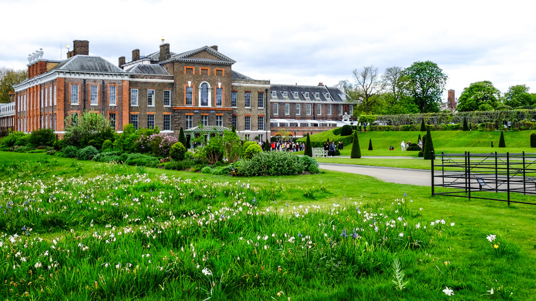 Kensington Palace gardens 