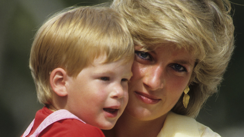 Diana Spencer and young Prince Harry 