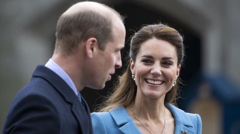 Prince William and Kate Middleton talking