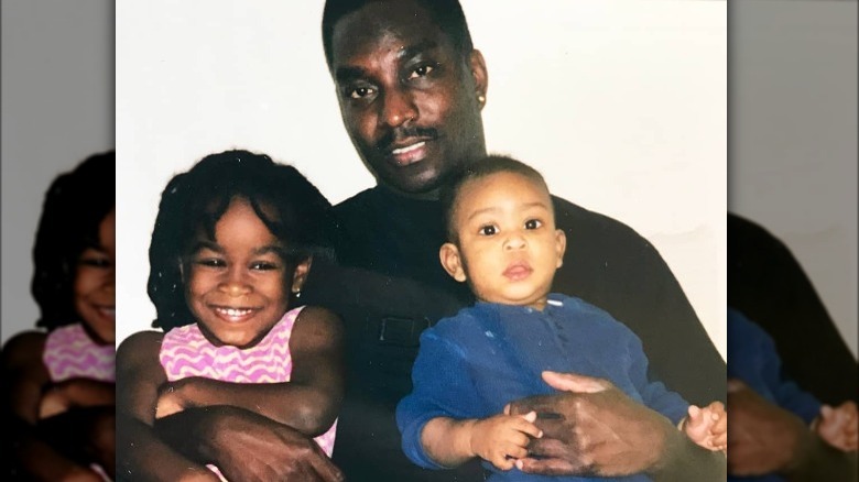 Clifton Powell Sr. with Maya and Clifton Jr.