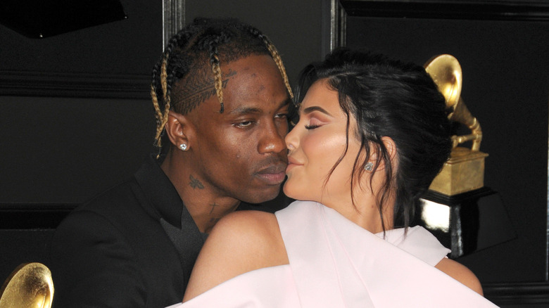 Kylie Jenner kissing Travis Scott