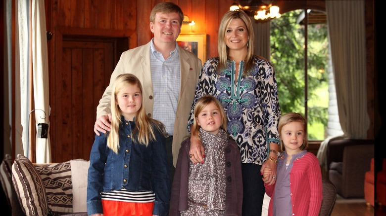 The Dutch royal family posing