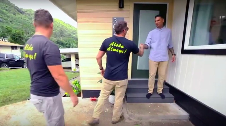 Scene from Renovation Aloha trailer