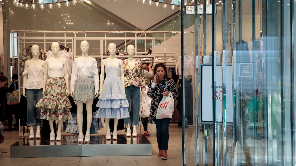 woman shopping in H&M