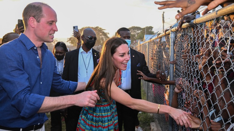 Prince William Kate Middleton shake hands in Jamaica