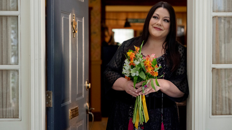 Sweet Magnolias. Brooke Elliott as Dana Sue Sullivan in episode 209 of Sweet Magnolias. Cr. Steve Swisher/Netflix © 2021