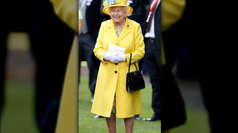 Queen Elizabeth wearing yellow