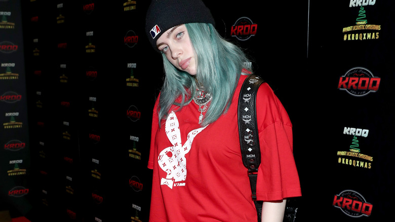 Oversized tee, a fashion trend, on Billie Eilish