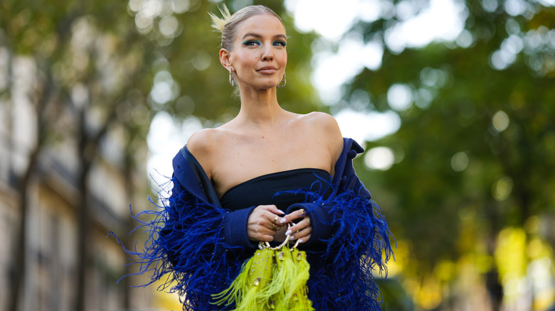 Woman wearing feathers 