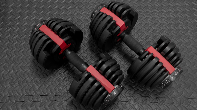 Adjustable dumbbell weight sets