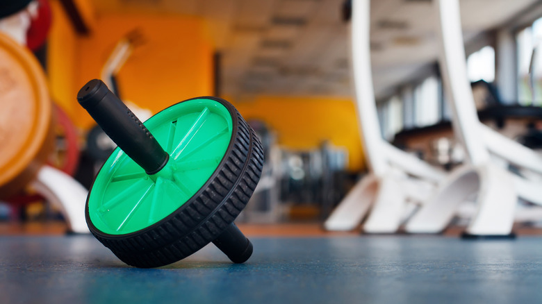 Ab wheel in gym