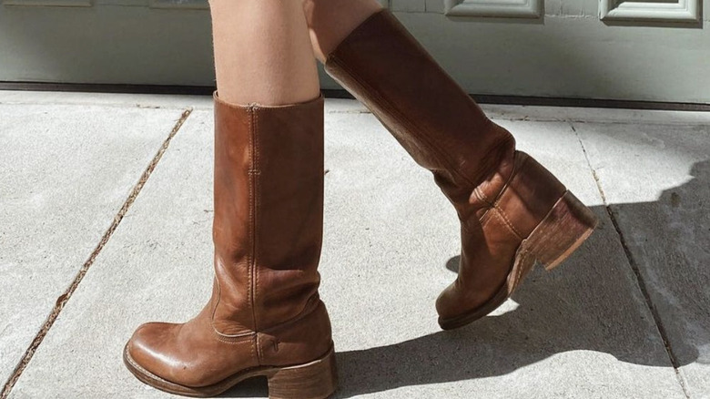 Campus Frye boots