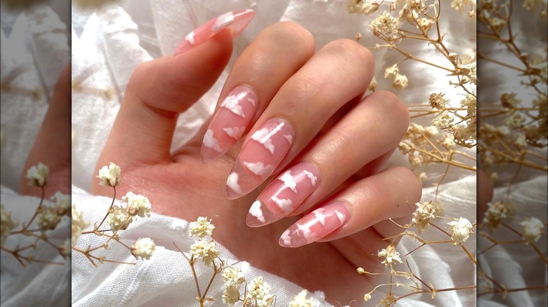 Cloud nail manicure design
