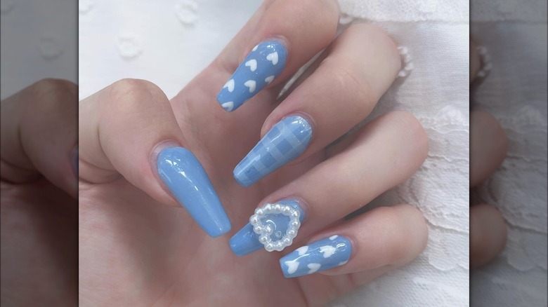 Pastel blue manicure