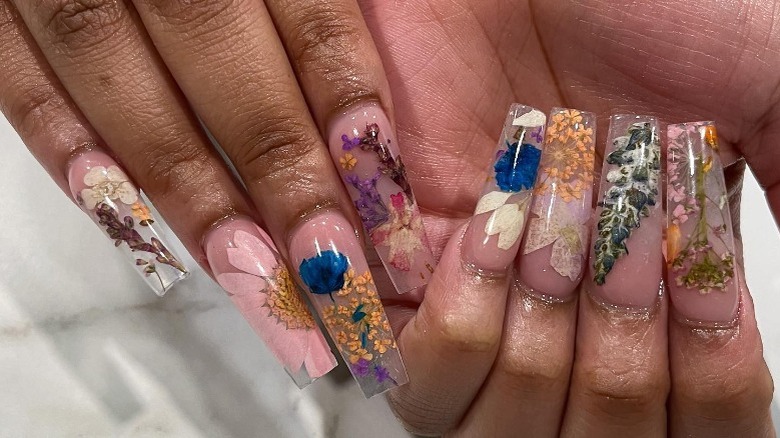 manicure with pressed flowers