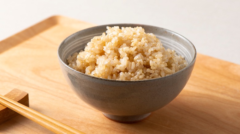 bowl of brown rice