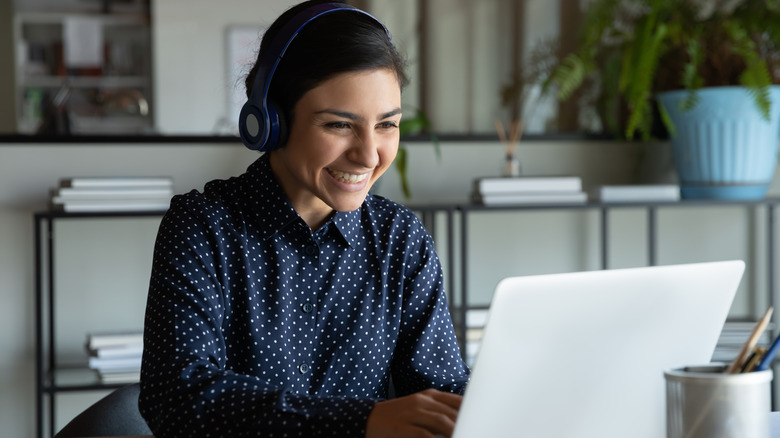 Woman in home office 