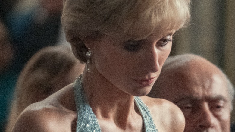 Scene from The Crown Season 5 of Elizabeth Debicki as Princess Diana 