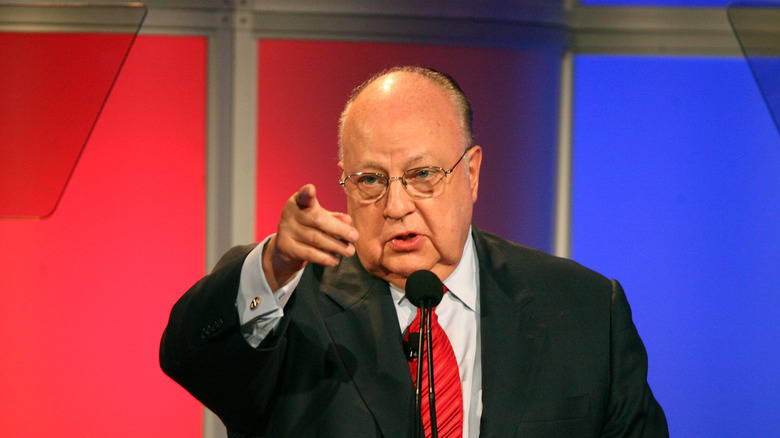 Former Fox Chairman Roger Ailes pointing