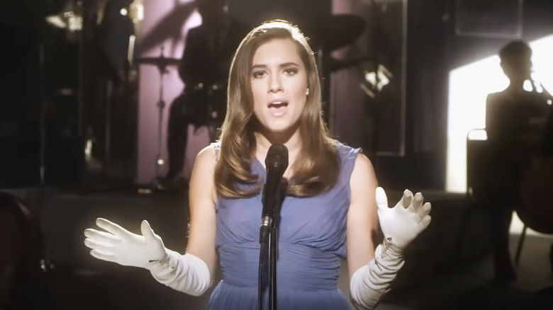 Allison Williams singing