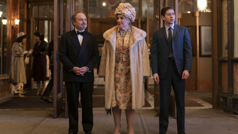 Caroline Aaron wearing fur coat and hat in "The Marvelous Mrs. Maisel"