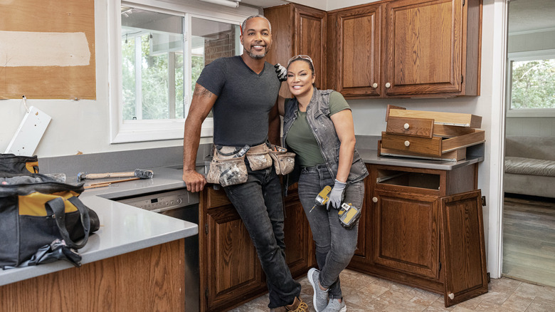 Mike Jackson and Egypt Sherrod renovating a house