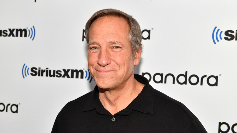 Mike Rowe smiling