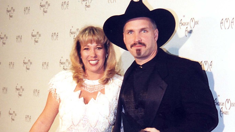 Garth Brooks and Sandy Mahl in 1997