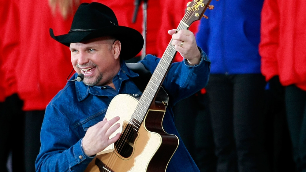 Garth Brooks performing Obama's inauguration 